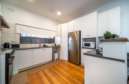 Torrensville House | Jupiter & Neptune - In-ground Pool & Mini Bar