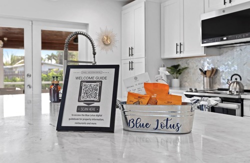 Pine Gardens North House | Jupiter Oasis Heated Pool + Putting Green