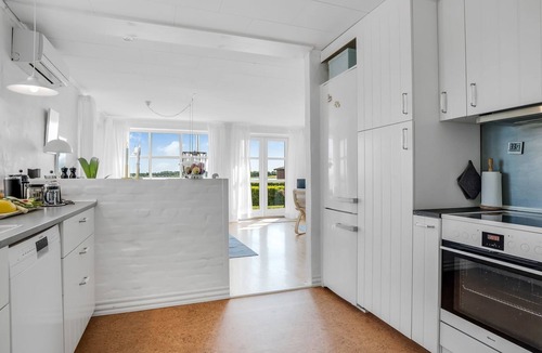 Snedsted House | "Jurien" - 50m to the fjord by Interhome