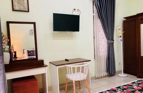 Sari Harjo Hotel | Just 11 Boutique Syariah Mitra RedDoorz near UGM Yogyakarta