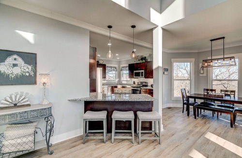 Goodlettsville House | Just 20 min to Nashville! Amazing views! Peaceful setting!