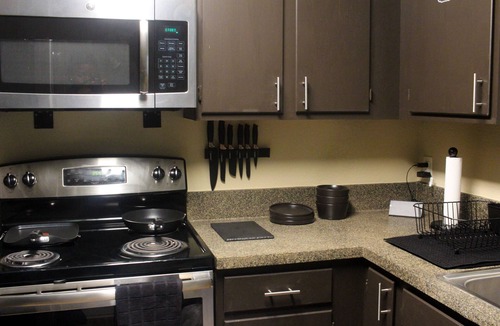 Florida Center North Apartment | Just 5-9 min to Universal/Disney/Millenia