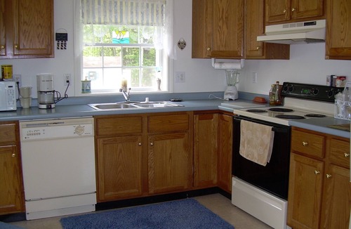 York Beach House | Just a 5 Minute Walk to Short or Long Sands Beaches