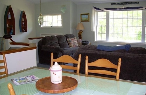 York Beach House | Just a 5 Minute Walk to Short or Long Sands Beaches