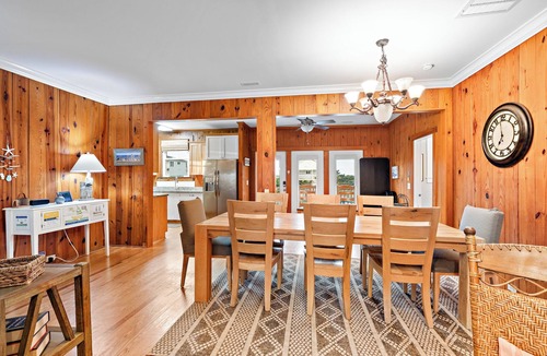 Caswell Beach House | Just a Beach Cottage: Spacious 6BR, 5BA Oceanfront on Caswell Beach