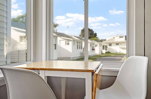 York Harbor House | Just Beachy – Charming Studio!