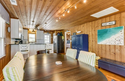 Holden Beach House | "Just Breathe" - 2nd Row Home, 3 Bedrooms/2.5 Bathrooms