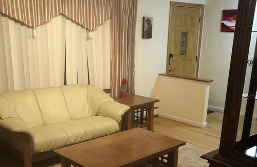 North Kingstown House | Just far enough into RHode Island!