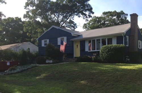 North Kingstown House | Just far enough into RHode Island!