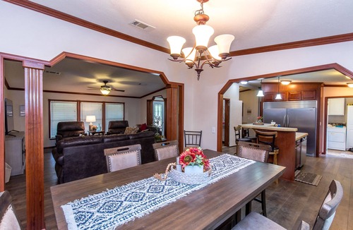 Graford House | JUST IMAGINE ROCKER B 10 MIN WATER ACCESS 1 BLOCK family styled, fire pit,hottub