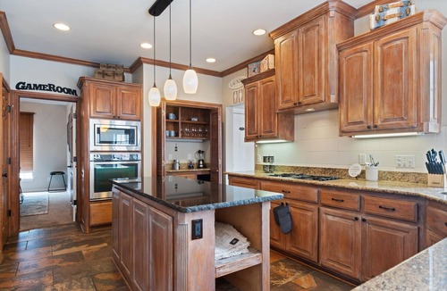 Norman House | Just Like Home #14: Spacious Norman Abode with Private Pool & Billiards