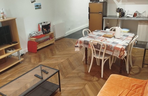 Montluel Apartment | Just like home