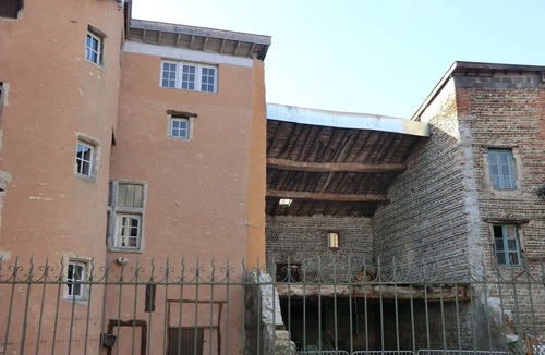 Montluel Apartment | Just like home