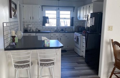 Hutchinson House | Just Like Home in quiet neighborhood