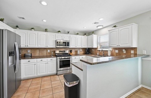 Glenpool House | Just Like Home