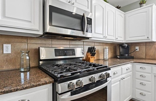 Glenpool House | Just Like Home