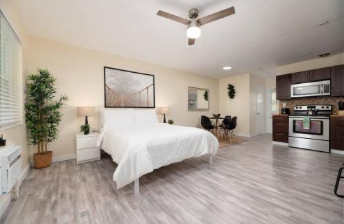 Wilton Manors Apartment | Just Off Wilton Drive Apt 6