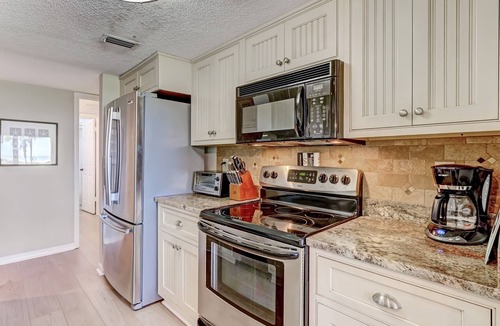 Amelia City Condo | Just renovated, Oceanfront, 3 bed/2 bath, Sailmaker 601