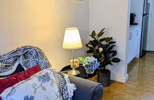 Millswood Apartment | Just Right @ Hyde Park - Between Prestige & Boho