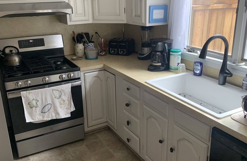 Eastham House | Just Steps to the National Seashore