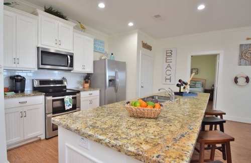 Crystal Beach House | Just steps to the Sand & Surf! Sleeps 12, with 2 Master Suites! Perfect Rental!