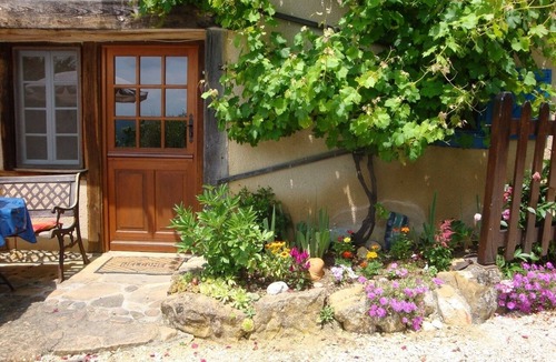 Blajan House | Just switch off and relax in our gite Chez Astride