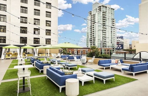 East Village Hotel | Just What You Were Looking For! 4 Spacious Units, Pool Access & Parking On-site!