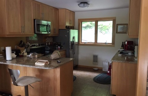 Glendale House | Just You, the frozen lake, and 2 nearby ski areas! Perfect cozy winter getaway