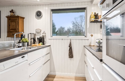 Hou House | "Juste" - 1.7km from the sea by Interhome