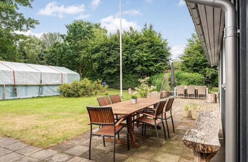 Hou House | "Juste" - 1.7km from the sea by Interhome
