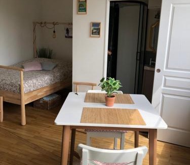 Veules-les-Roses Apartment | Juste au dessus de la Veules