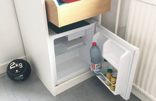 Saint-Sebastien-sur-Loire Apartment | Juste une Chambre Chez L'habitant