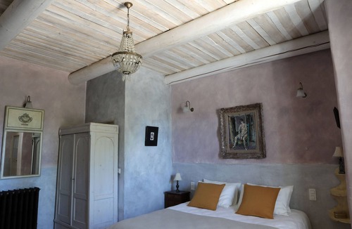 Orange Bed & Breakfast | Justin de Provence