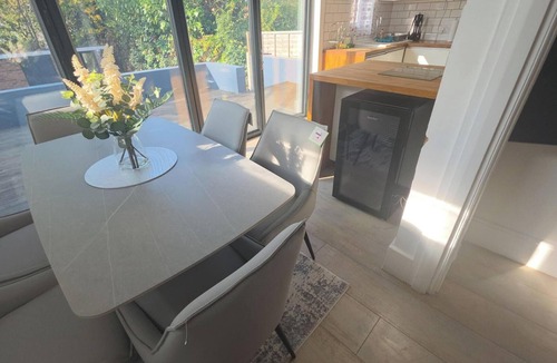 Thornton Heath House | Justin Superb Luxury Stay