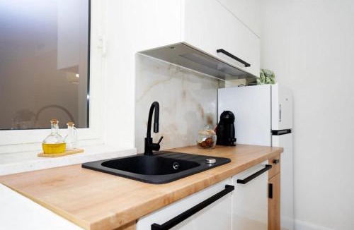 Kastel Luksic Apartment | Justiniana