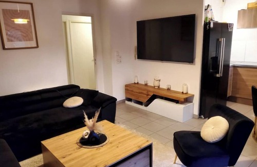 Juvignac Apartment | Juvignac nona jacuzzi