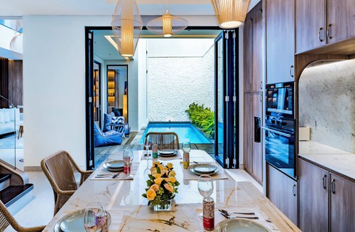 Sidakarya Villa | Juwana Villa Luxury 4BR w/Daily Cleaning, King, Pool, 100 Mbps, 8Mins to Beach