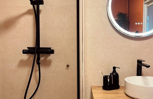 La Madeleine Apartment | Kérangal getaway