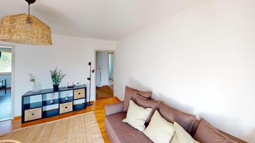 Seebach Apartment | Köschenrütistrasse 55, 8052 Zürich Switzerland