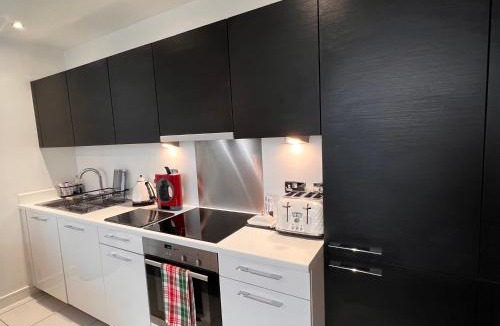 Hemel Hempstead Apartment | K D Tower Lux Apartment