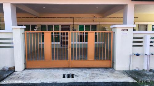 Jeli Villa | k homestay