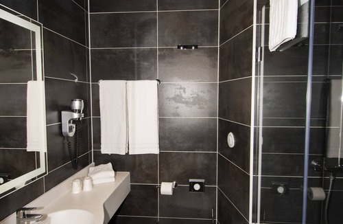 Cronenbourg Est Hotel | K Hotel