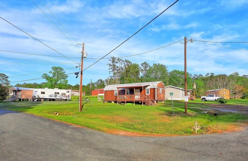 South Toledo Bend Cabin | K&M Lake Rentals Cabin #2