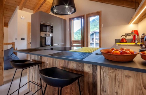 Montriond Ski Chalet | K-Terra 4 : Recent and modern chalet with hot tub