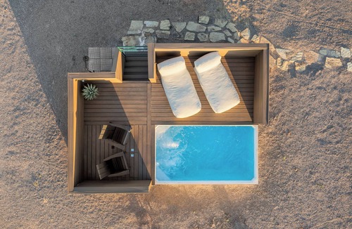 Marfa House | K&W Ranchita - Panoramic Views of Mitre Park and Davis Mountains