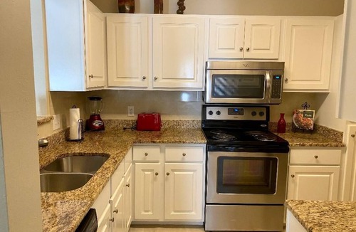 Gulf Shores Condo | K4 Gulf Shores Vacation Getaway II
