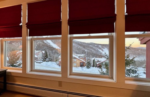 Killington Villa | K6 Topridge Unit 30A Slopeside with Private Hot Tub