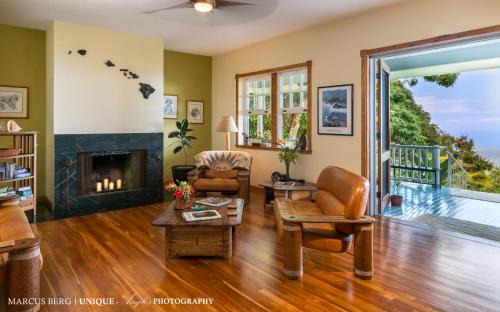 Captain Cook Bed & Breakfast | Ka'awa Loa Plantation