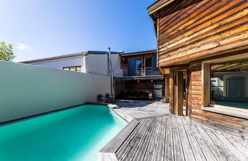 Biarritz Villa | KABANE. KEYWEEK. Villa pool spa sauna downtown