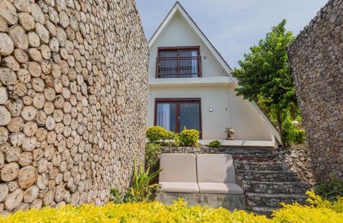 Penida Island House | Kabeh Jati Garden Villa & Restaurant